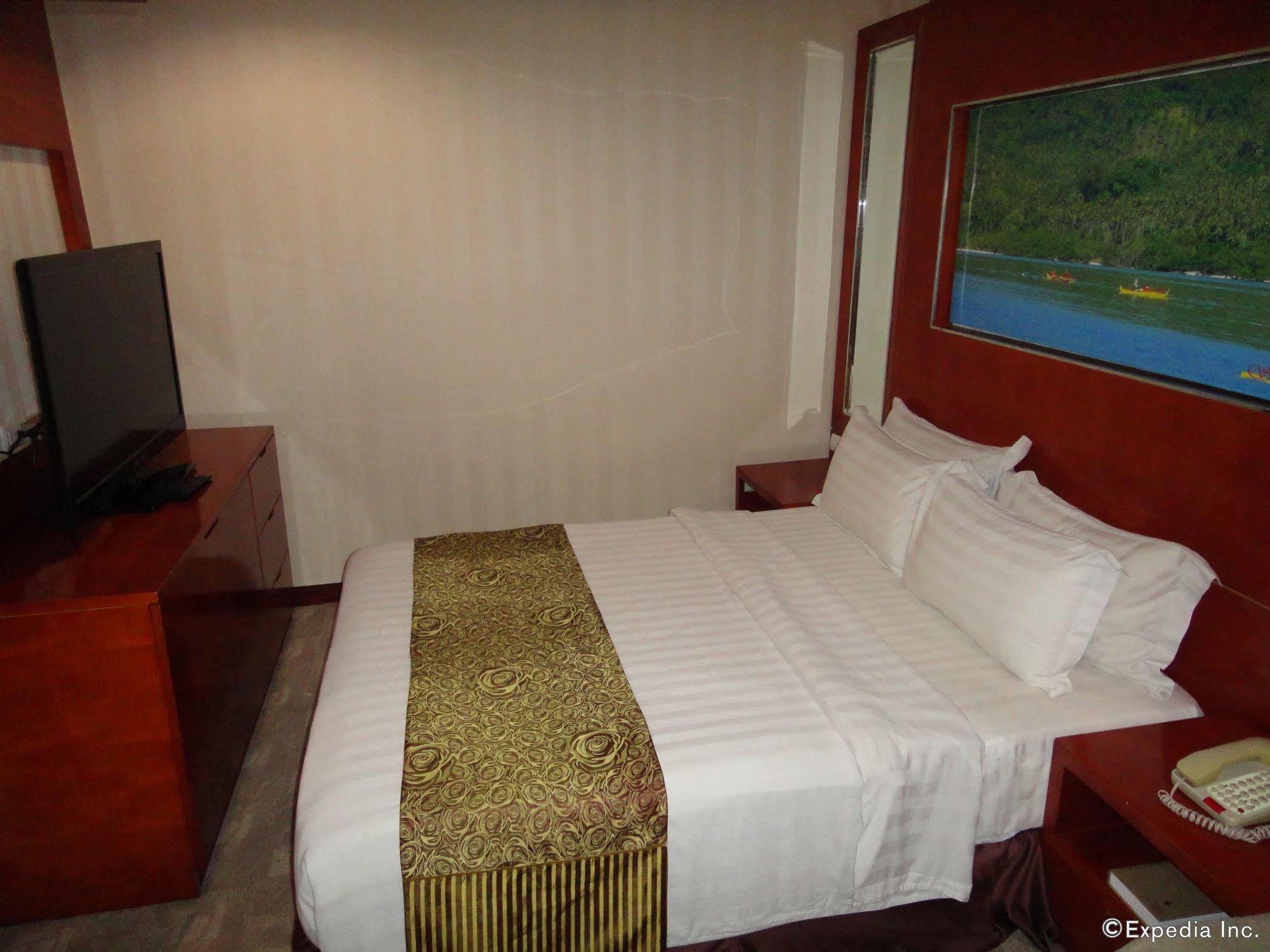 Sunlight Hotel Puerto Princesa Extérieur photo