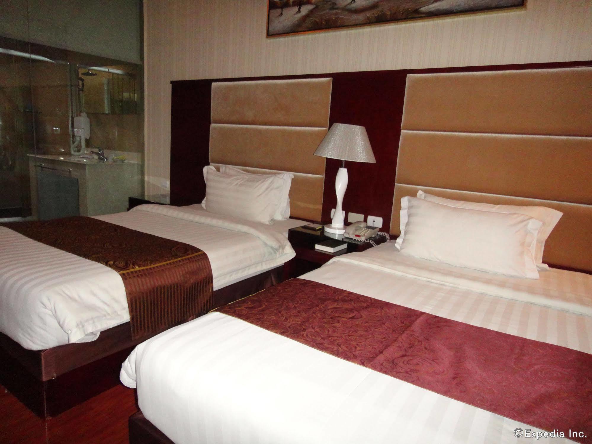Sunlight Hotel Puerto Princesa Extérieur photo